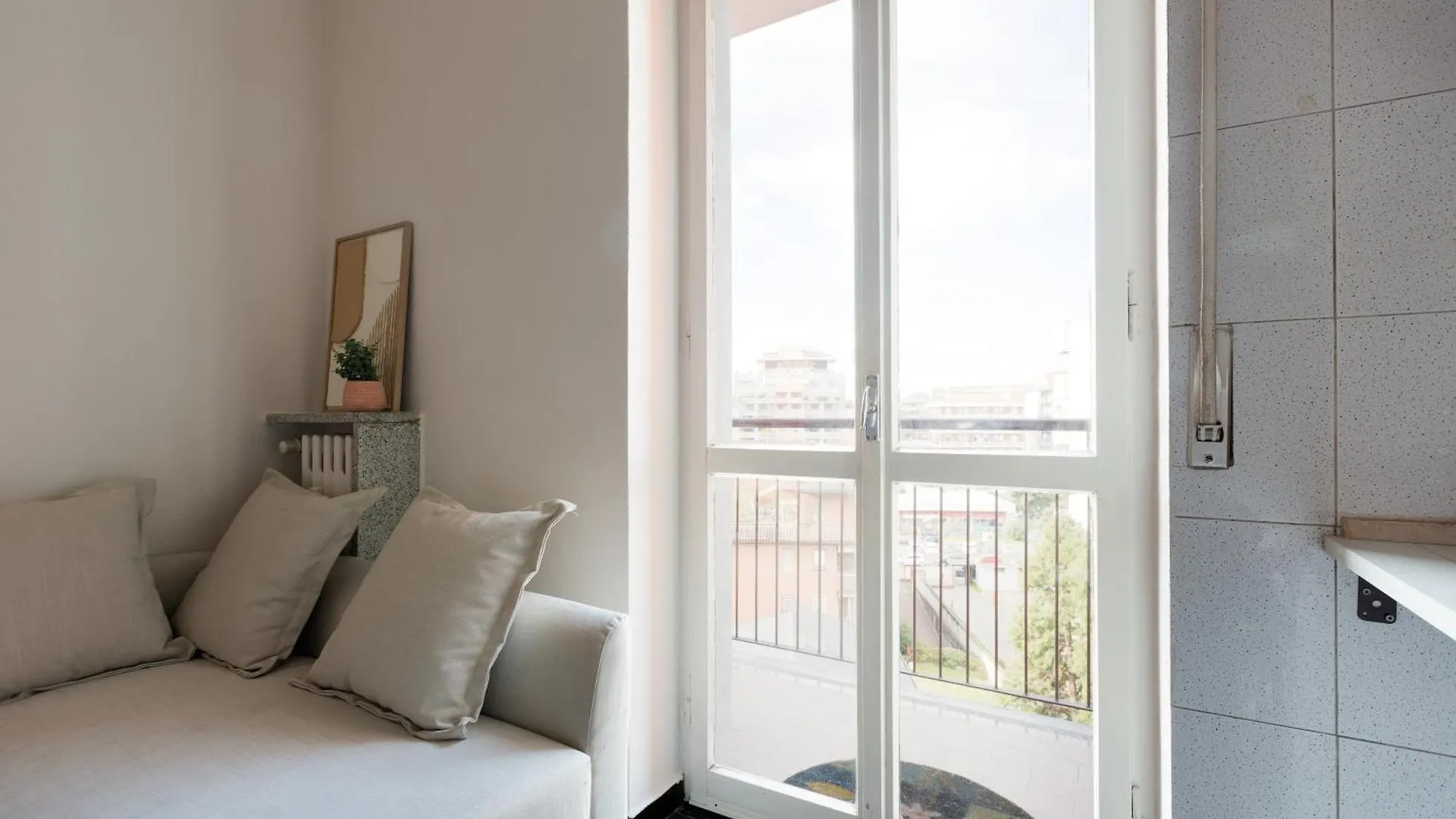 Διαμέρισμα Corvetto M3 - Comfy Apt. With Balcony! Μιλάνο