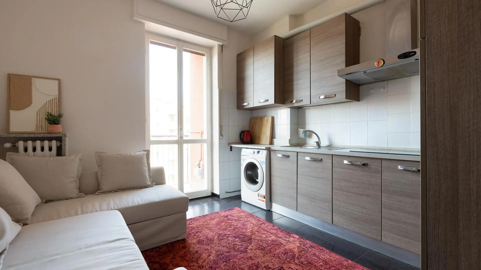 Corvetto M3 - Comfy Apt. With Balcony! Μιλάνο Ιταλία